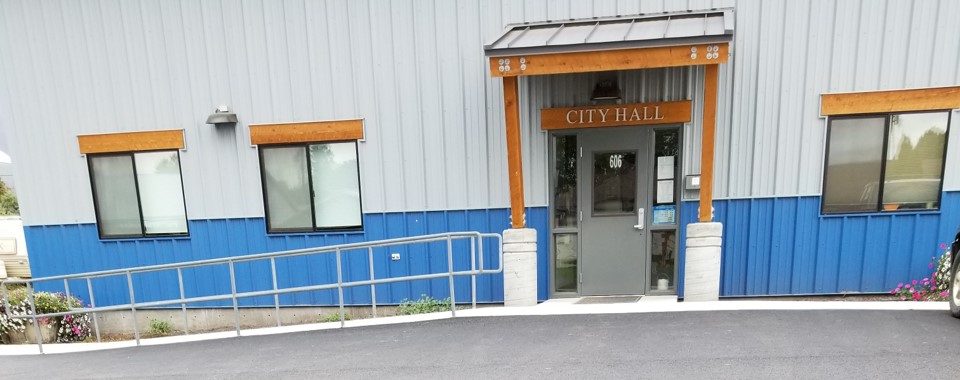 Nezperce City Hall is located at 606 Maple Street. Nezperce City Hall is located at 606 Maple Street.