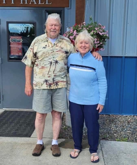 Jerry Elven, formerly Mayor of Nezperce, and his wife Marie pose in front of City Hall. Jerry Elven, formerly Mayor of Nezperce, and his wife Marie pose in front of City Hall.